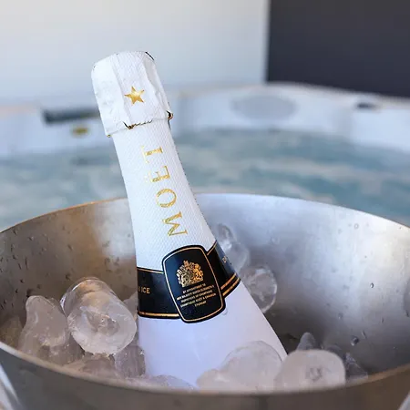 Lea Magdalena Iv Villa *