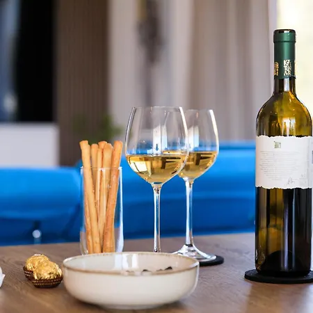 Lea Magdalena Iv Krk Town